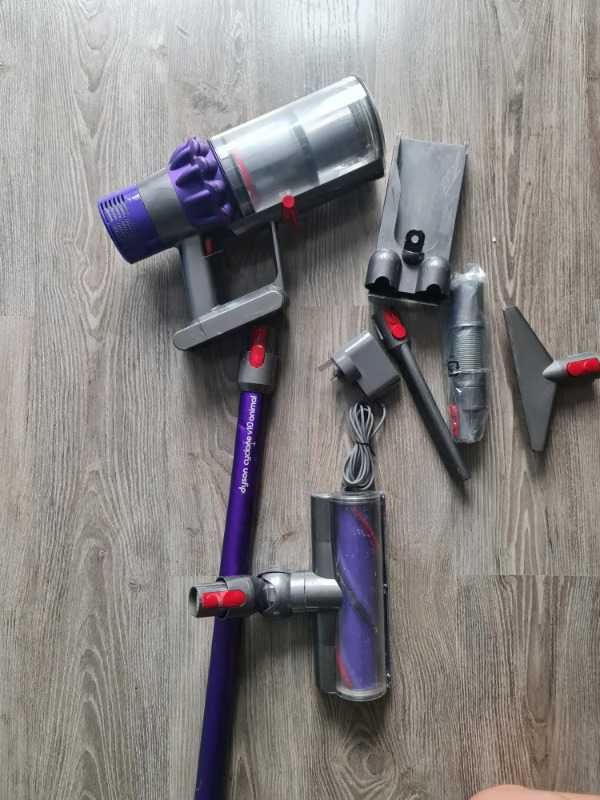 Dyson V10 Animal