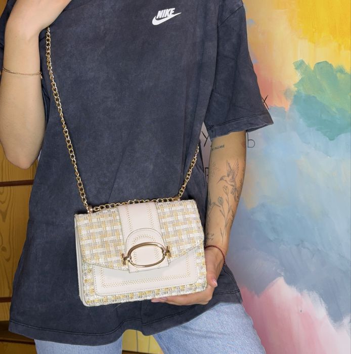 Продам женскую сумку