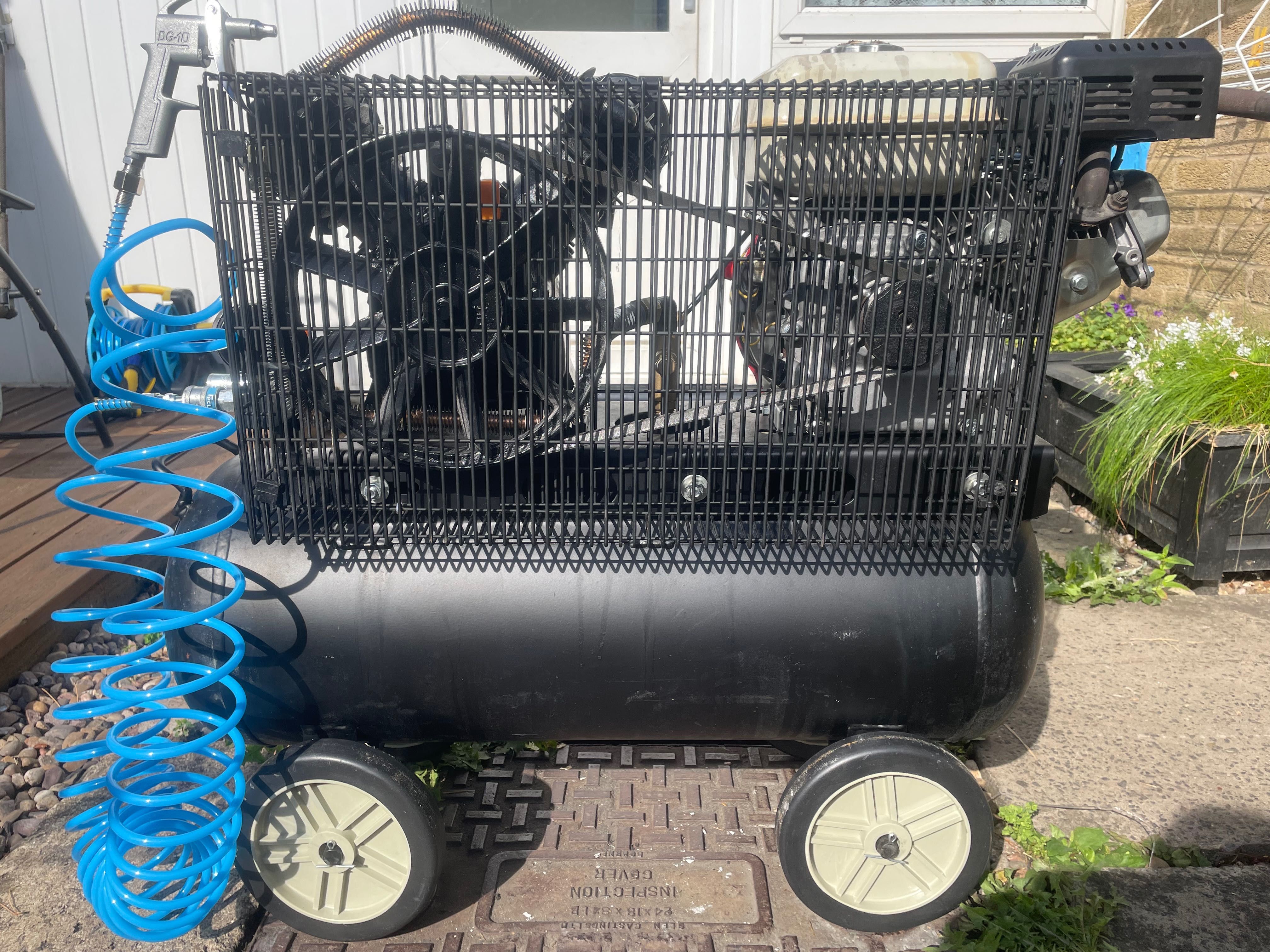 Kompresor spalinowy 50L LTS UK