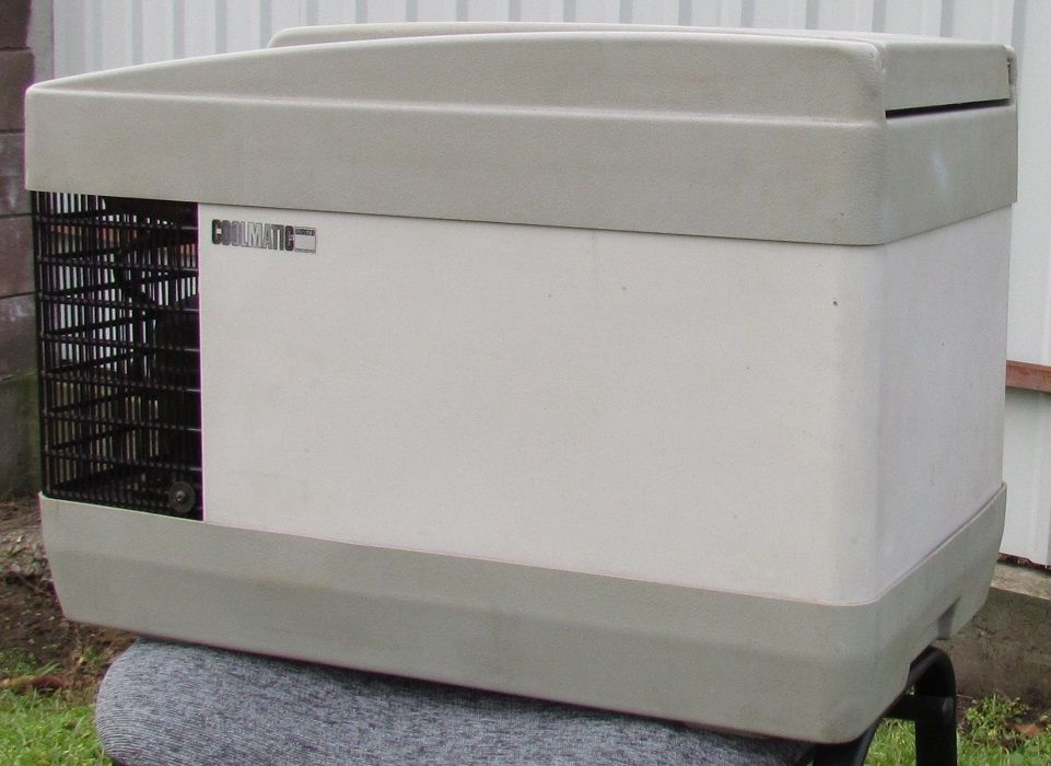 Холодильник компрессорный автомобильный кемпинг WAECO DOMETIC MOBICOOL
