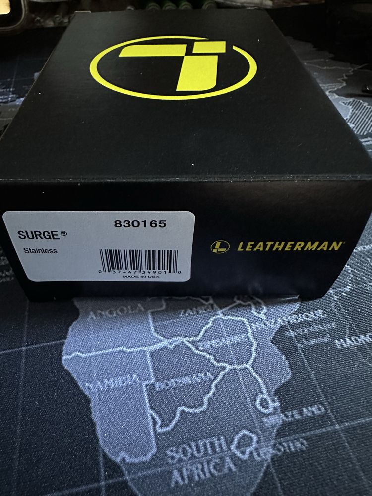 Мультитул Leatherman Surge, синтетичний чохол 830165