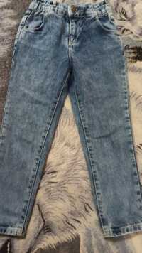 Продам модные джинсы