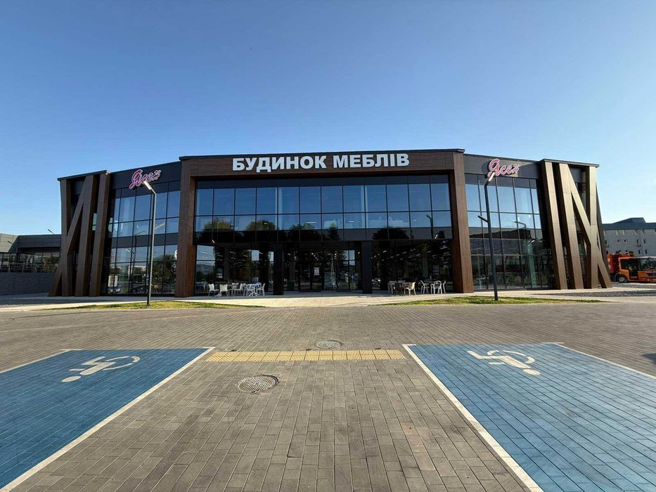 Оренда приміщення під торгівлю меблів