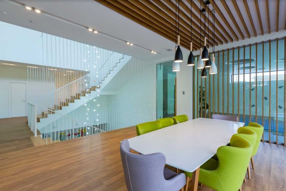 Стильний будинок 700м2 в с. Рудики, Козин Конча-Заспа