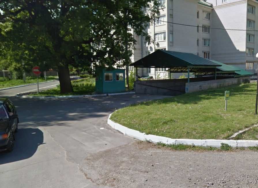 Продаж паркомісця в с. Чубинське