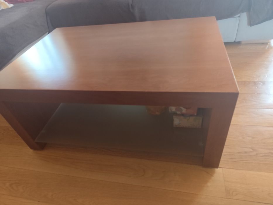 Mesa de centro em madeira