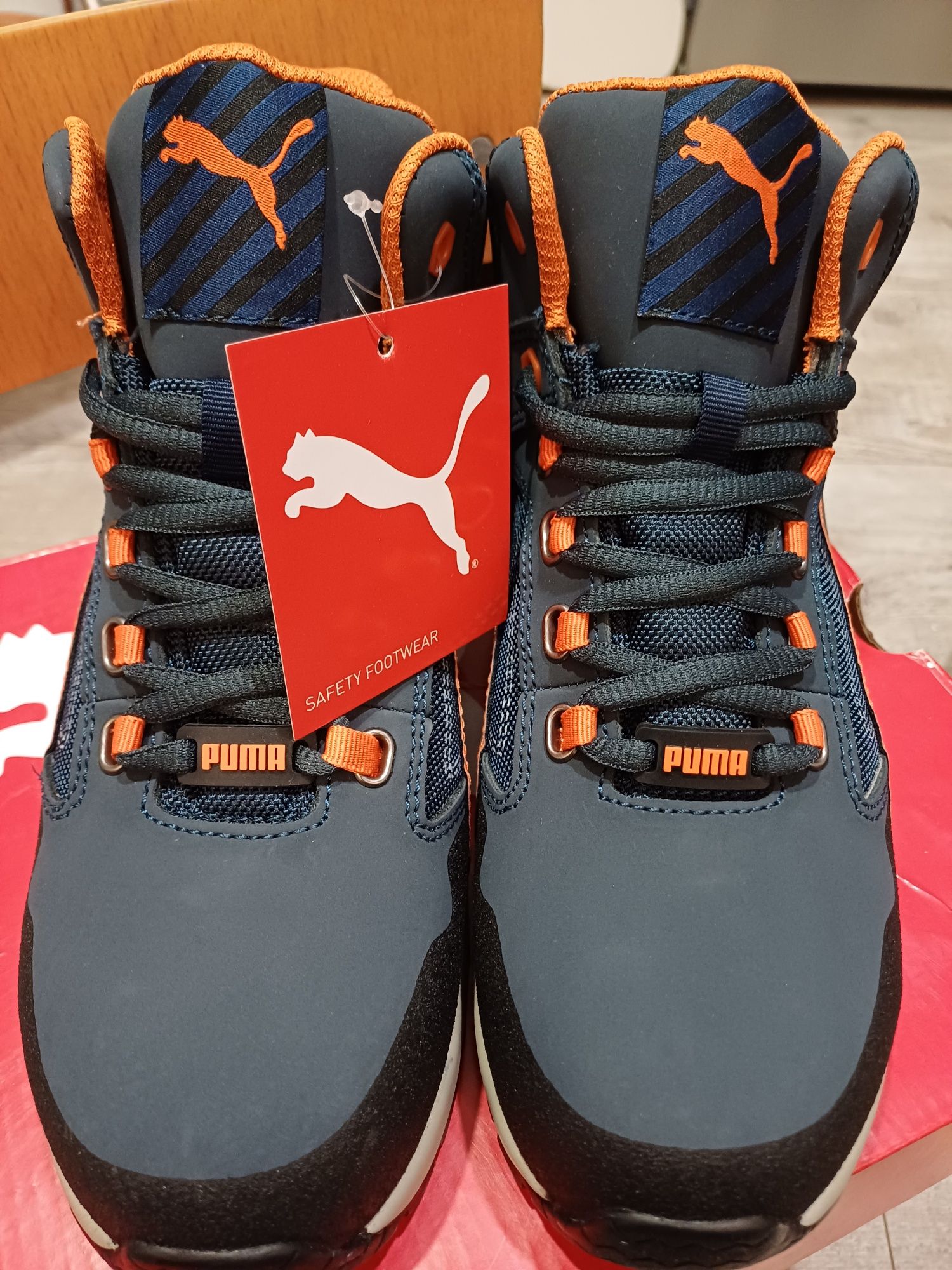 Buty robocze Puma.