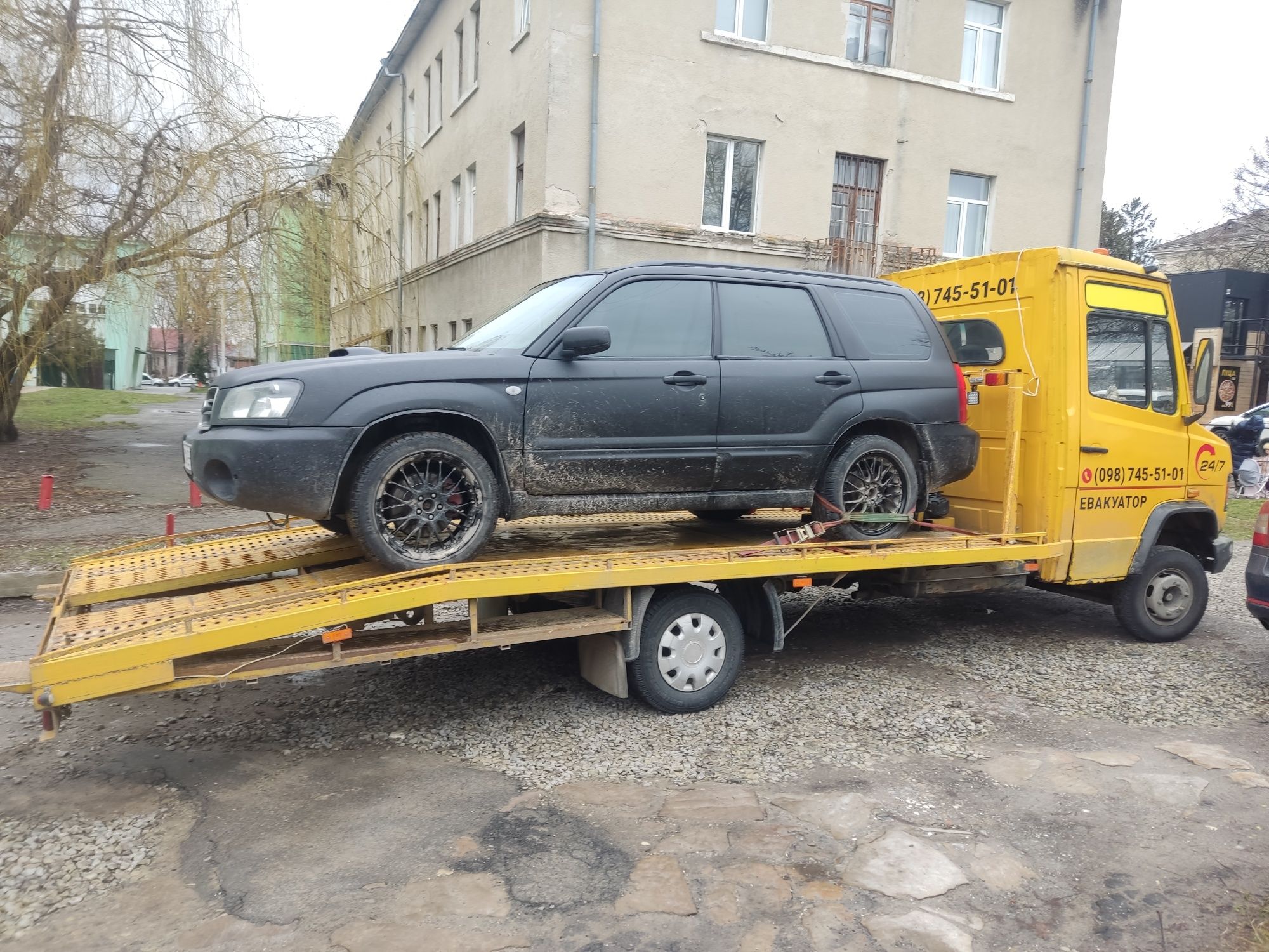 Послуги Евакуатора, євакуатор, лавета, автовоз, цілодобово, 24/7