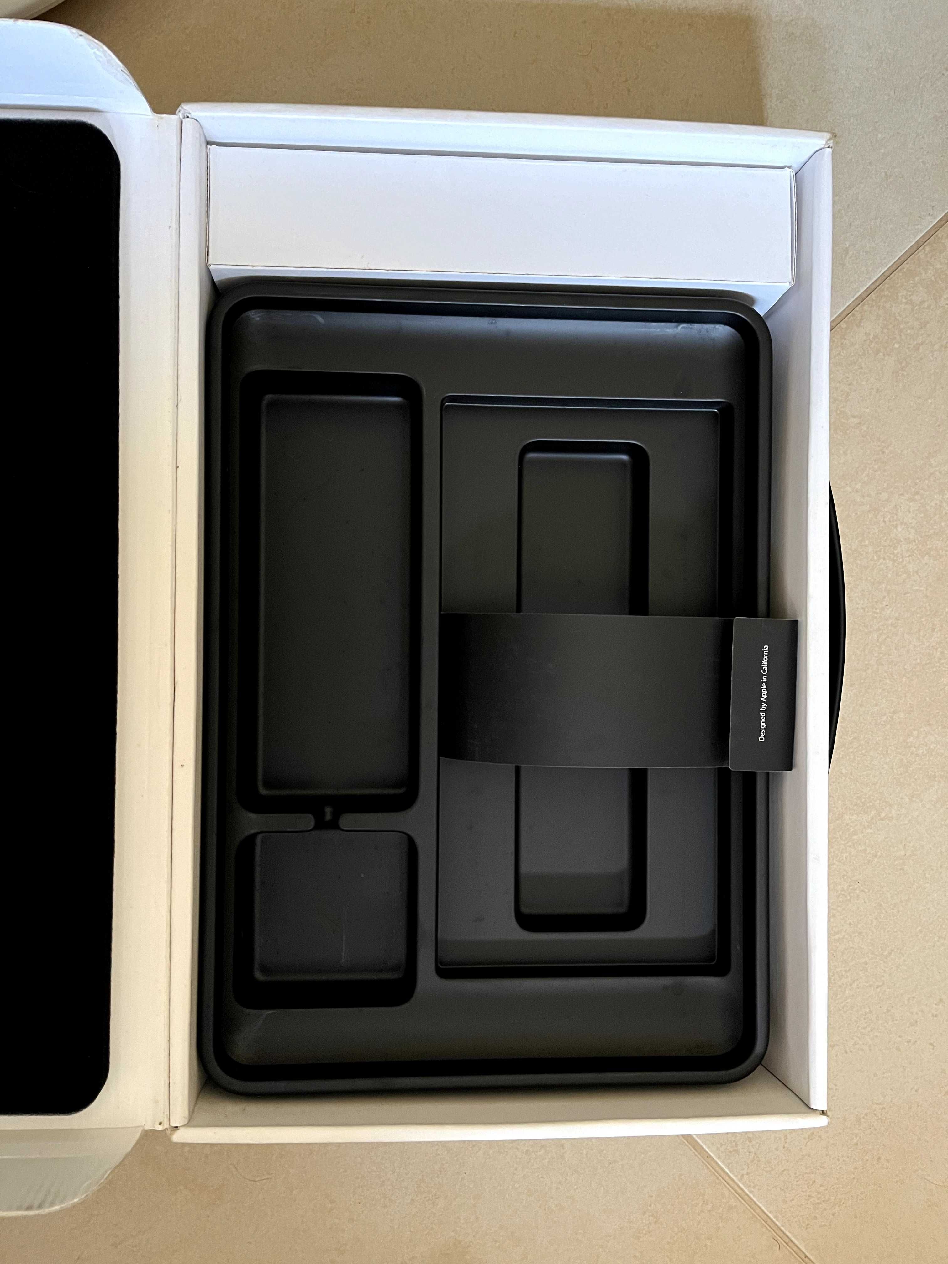 Caixa Macbook Pro 2010