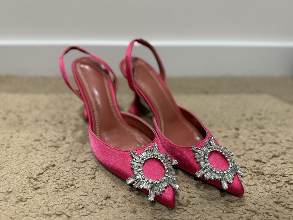 Босоніжки Amina Muaddi Women's Begum Pumps Satin 95