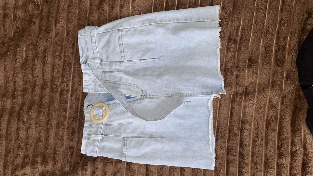 Асемитрична жіноча джинсова спідниця