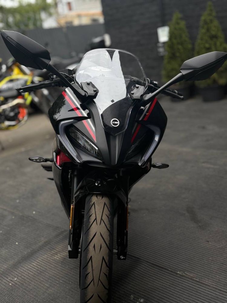 Мотоцикл CFMOTO 250SR LITE на Інжекторі