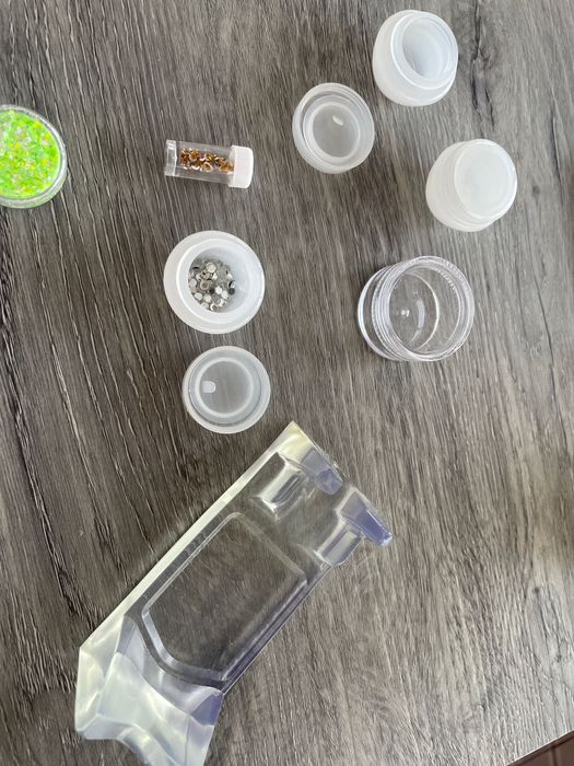 Artigos vários de unhas de gel