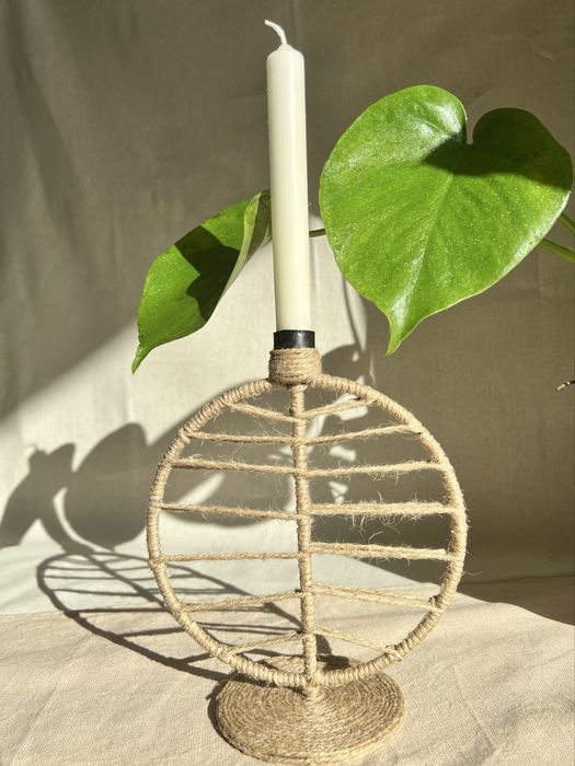 Ręcznie wykonany świecznik na wysokie świece, boho, juta, dekoracje