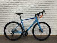 Rower szosowy Cube Attain Race