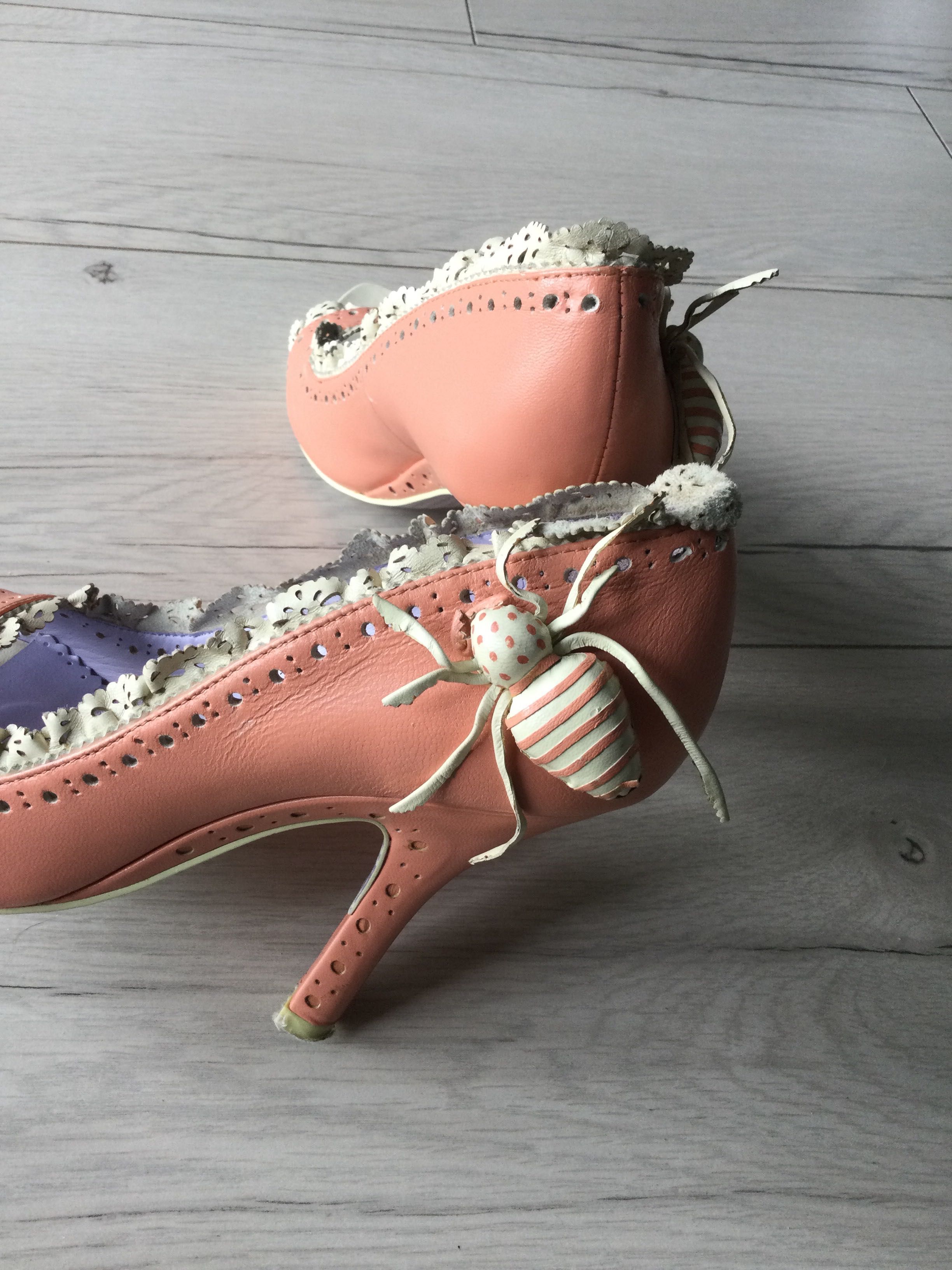 Irregular choice, 39, morelowe szpilki peep toe, czółenka