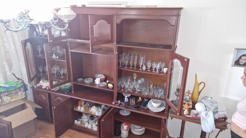 Vendo conjunto de 3 móveis.