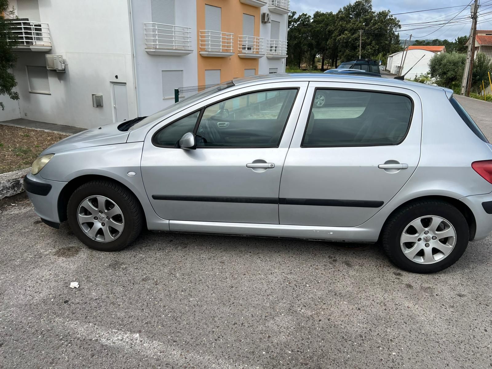 Carro gasóleo motor 1.4