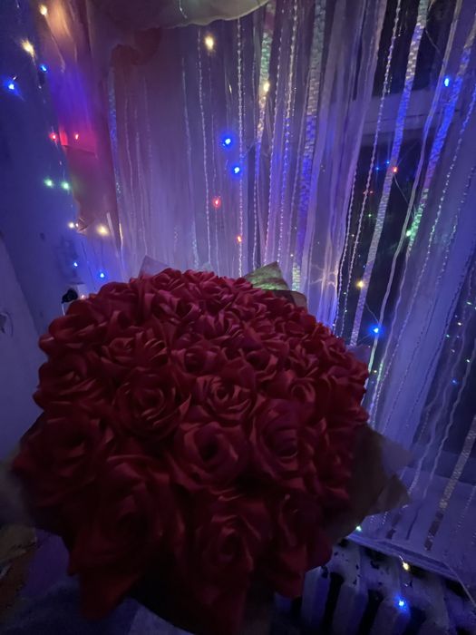 Троянди з атласної стрічки