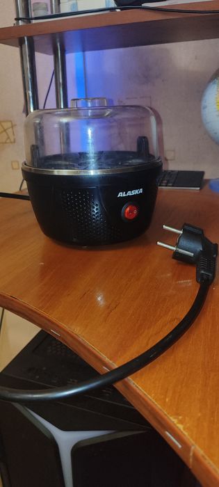 Яйцеварка ALASKA в хорошем состоянии!