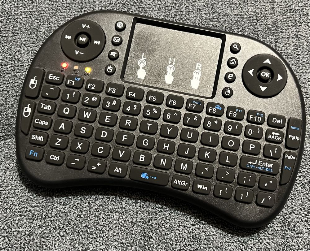 Klawiatura bezprzewodowa z touchpadem