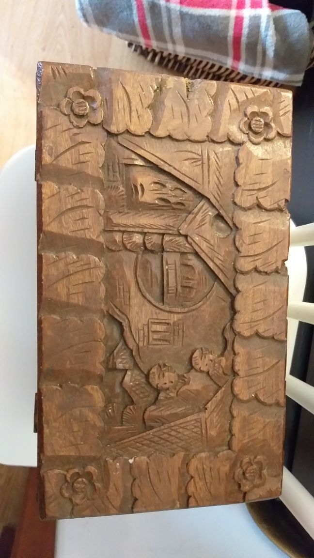 Caixa decorativa madeira