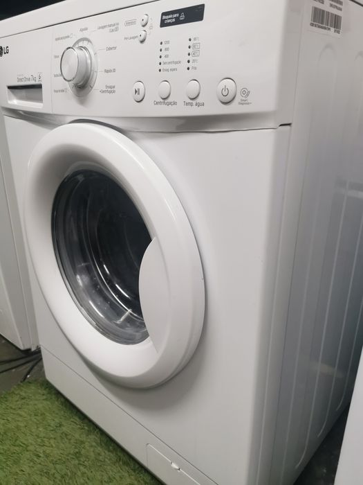 Máquina de lavar roupa LG 7kg faço entrega