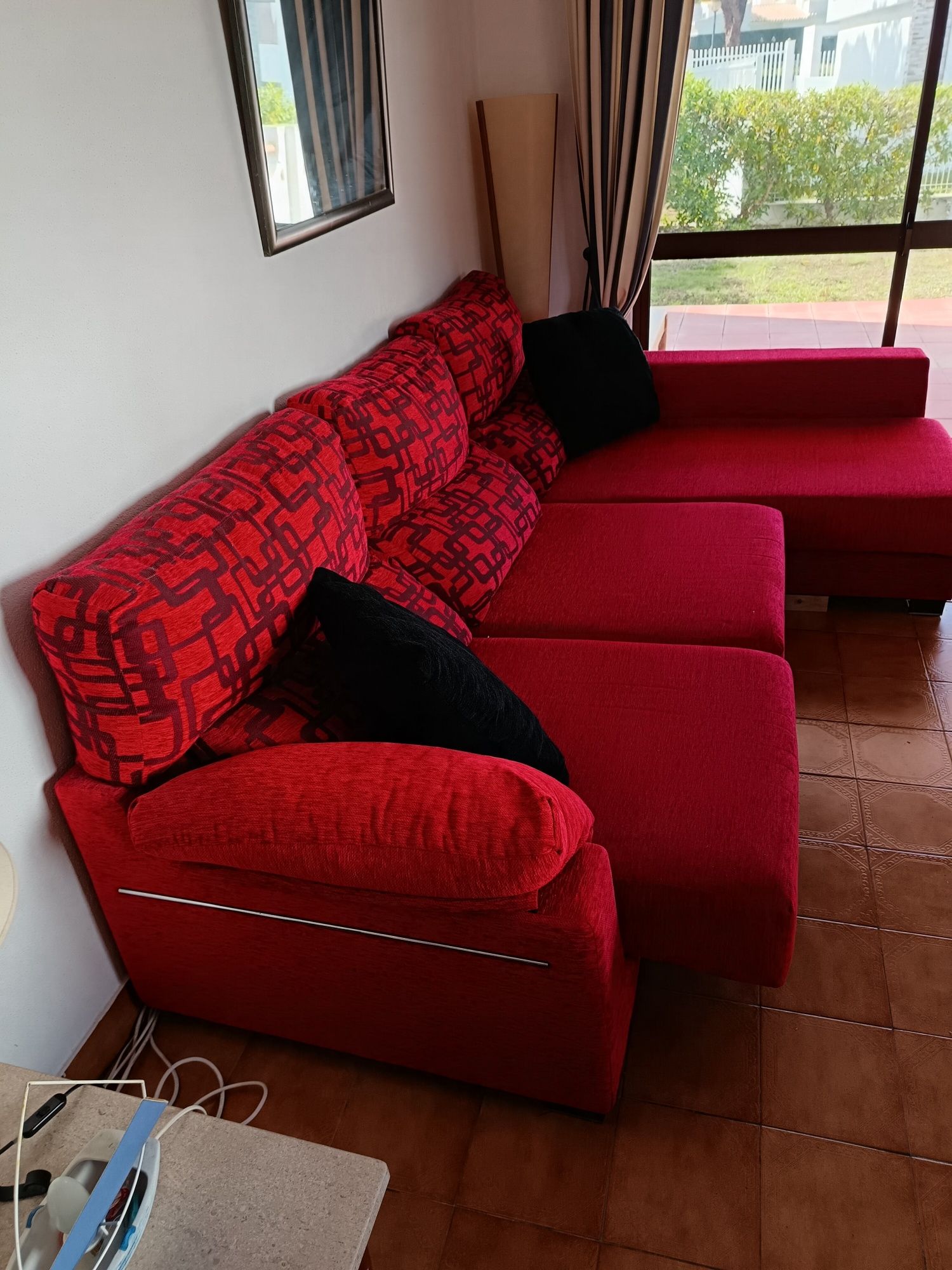 Sofá com Chaise-Longue