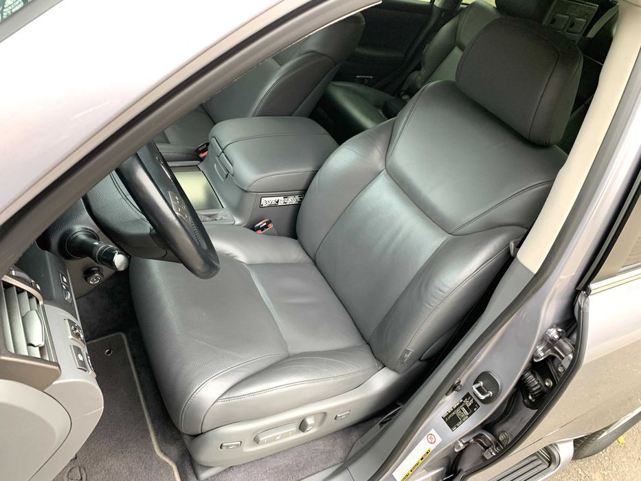 Lexus LX 570 один владелец! Вся по Тойоте!