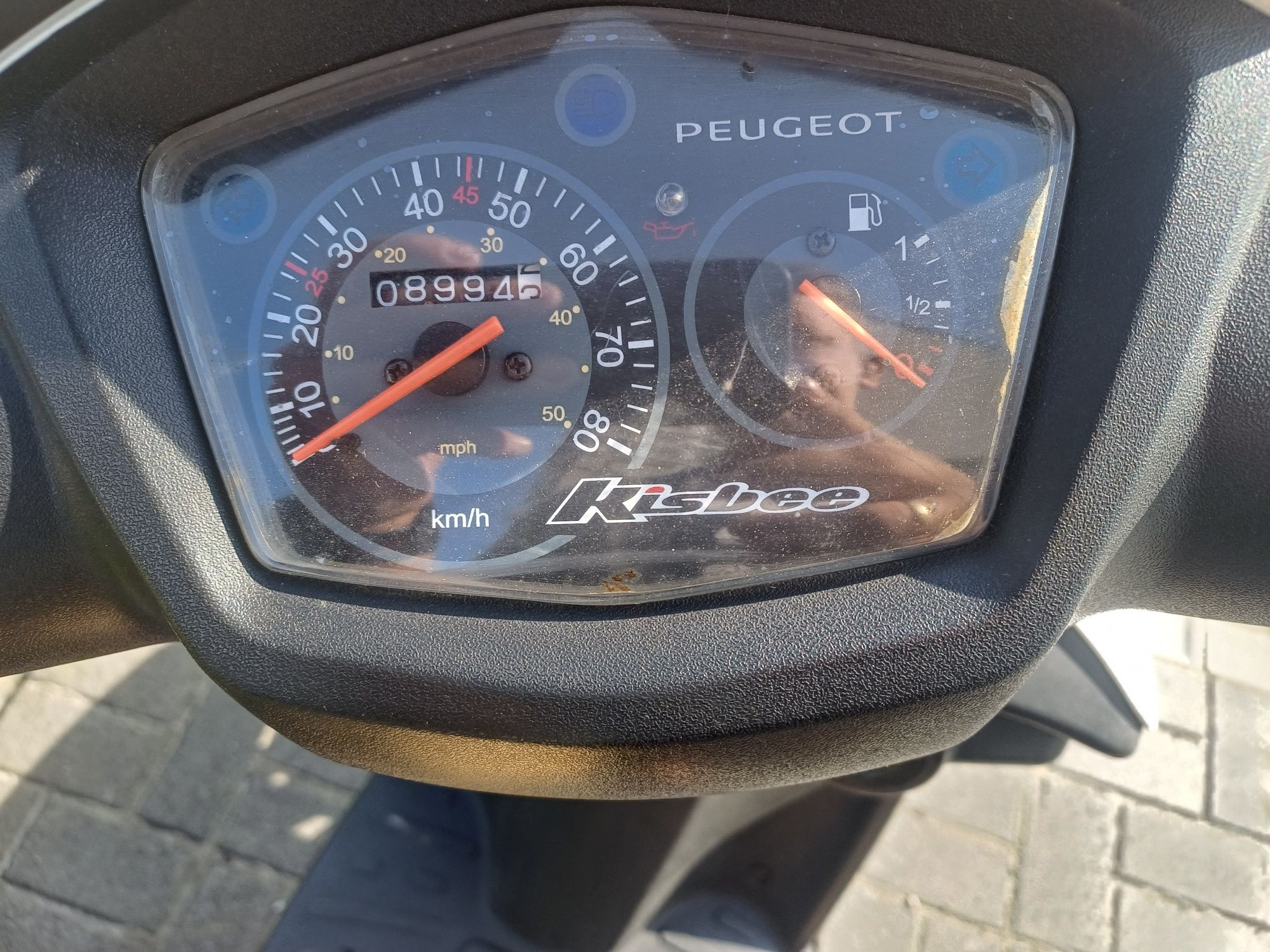 Peugeot kisbee 2015 50cm³ 2t