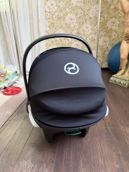 Автокрісло Cybex Aton B2 I-Size Група 0+/1 (0-13кг) автолюлька