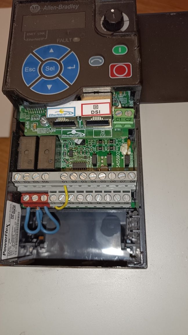 Falowniki AlLen Bradley Power Flex 525  5,5kW