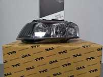 Audi A3 03-08  8P Lampa/Reflektor przód lewy /H7+H7