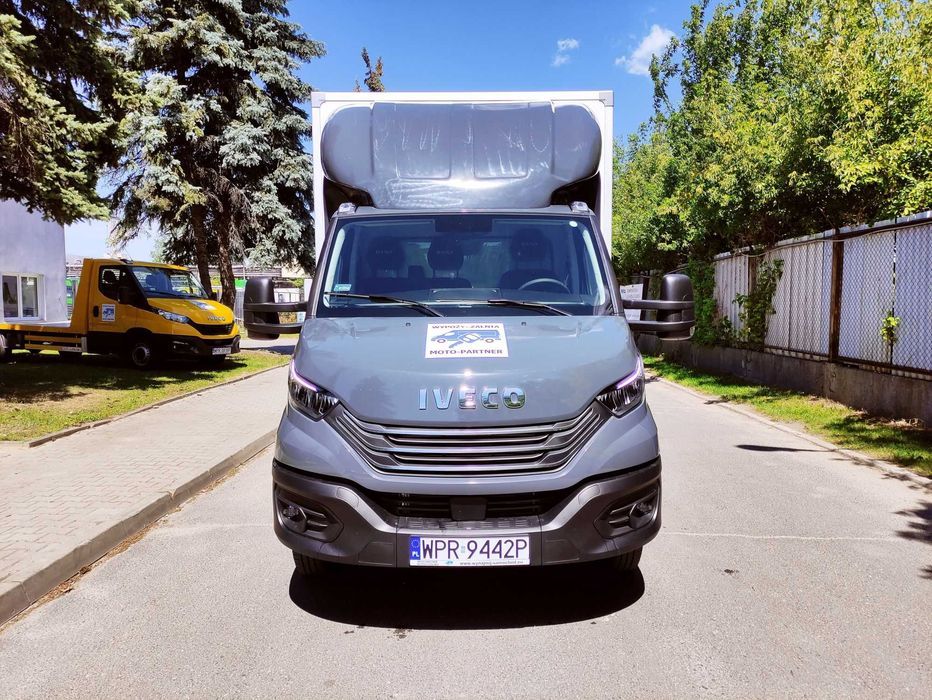 Wynajem Iveco Daily kontener/winda/skrzynia 10 EP/dostawczy/paleciak