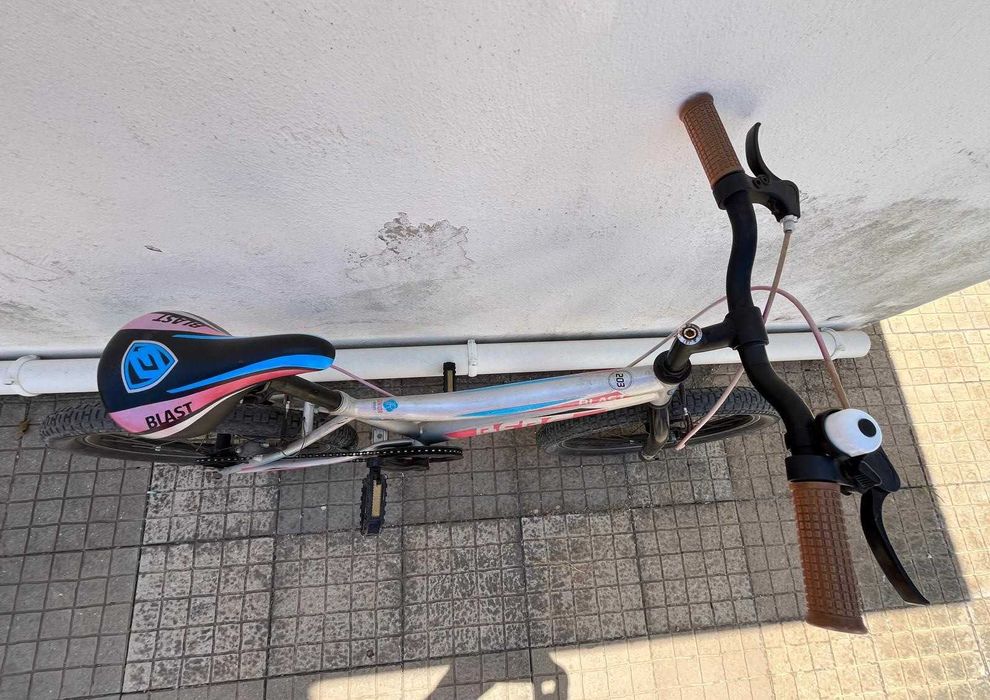 Bicicleta de Criança 9-12 ANOS