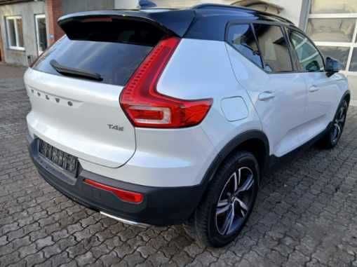 Volvo XC 40. Rok 2020.
