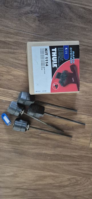 Thule kit 1114 z zamkiem i kluczem