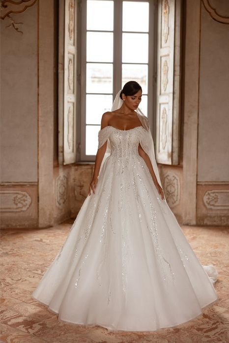 Расспродажа свадебных платьев