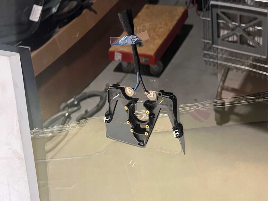 Tesla Model X Лобове скло НОВЕ/Б.У - рестайл дорестайл