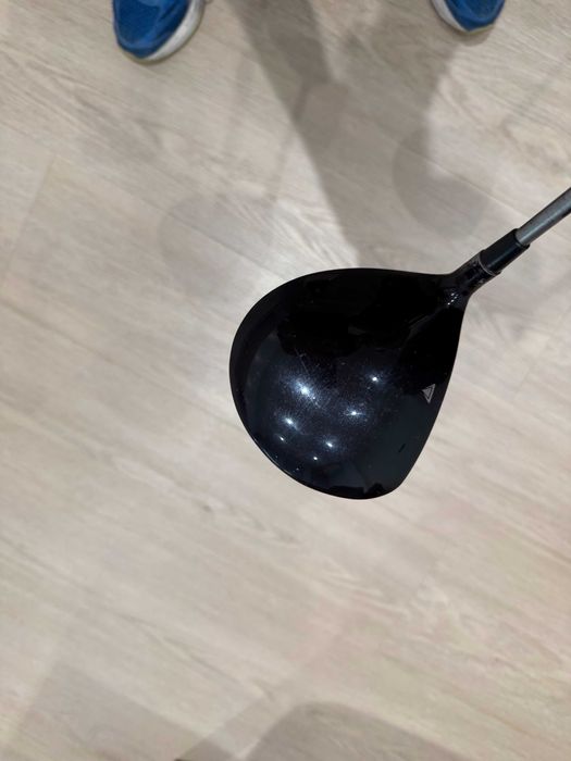 Driver Titleist 915D2 10.5º + Shaft Premium Diamana