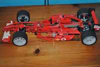 Lego Racers Ferrari F1 escala 1:10