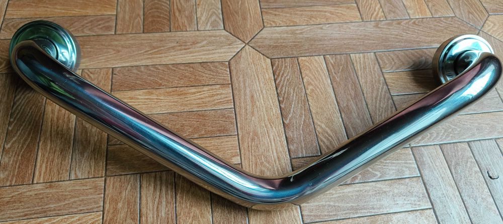 Zestaw wannowy dla niepełnosprawnych.