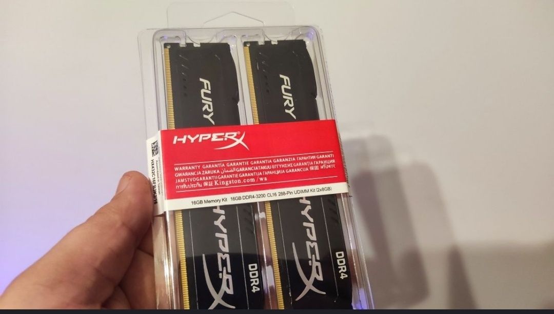 Нова DDR4 Оперативна память Hyperx Fury 3200 16x2 комплект