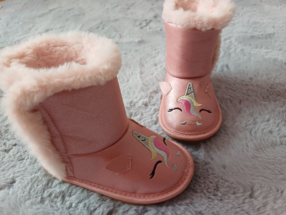 Buciki botki kozaki sinsay 22