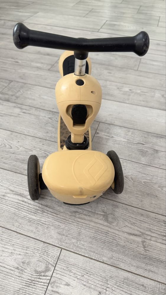 Самокат/біговел scoot and ride