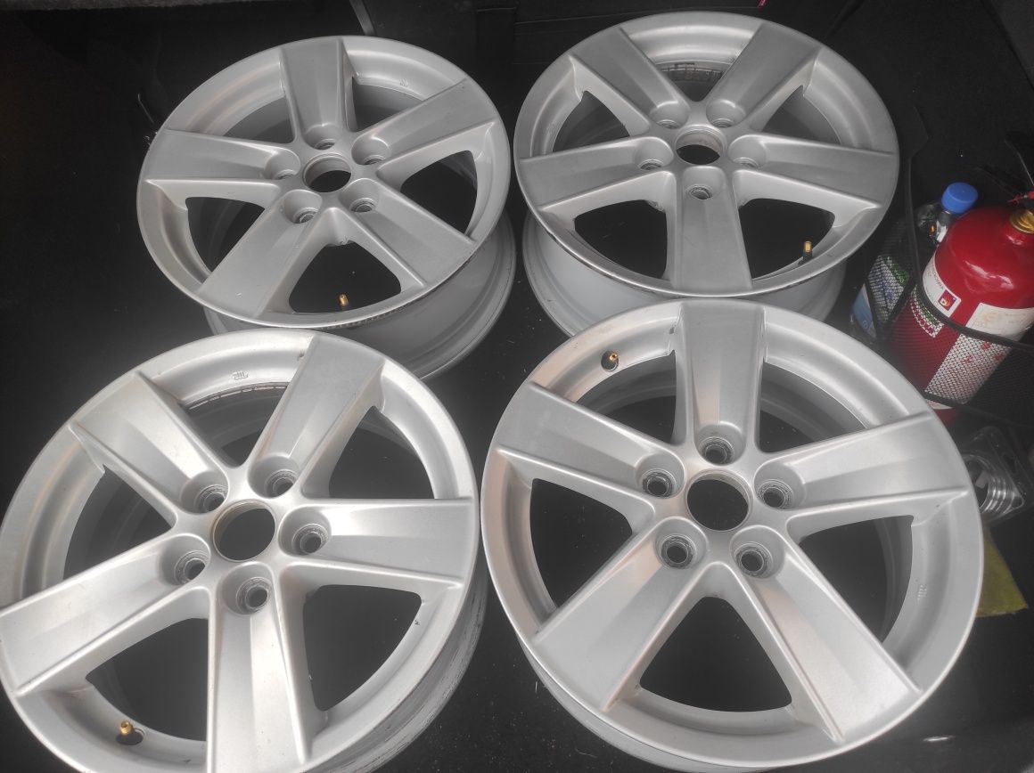 5×114.3 6½J R16 mitsubishi original