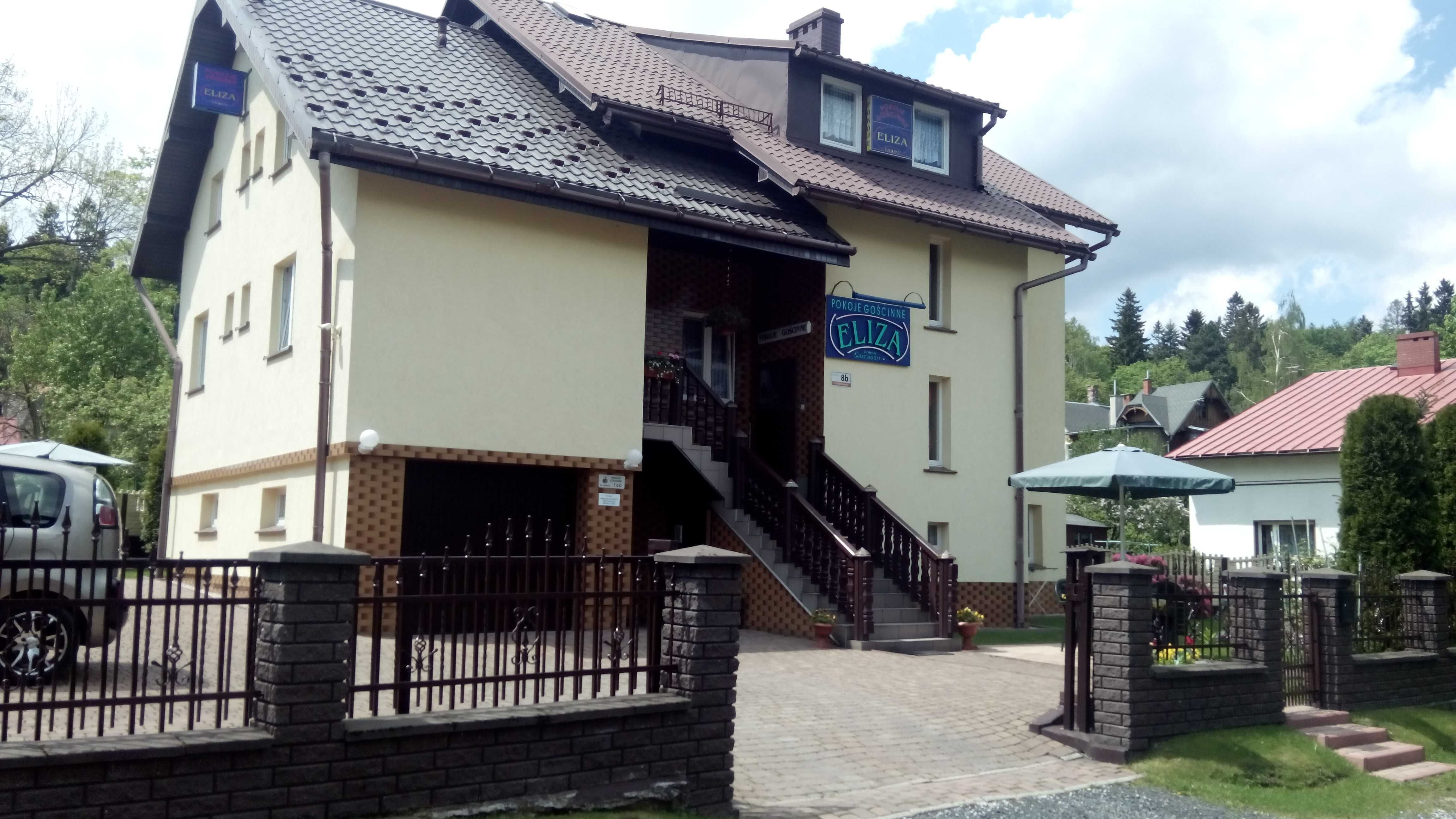 Wolne od 29.08 Apartament i pokoje . Centrum. Noclegi .Góry