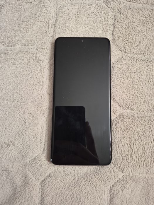 Самсунг S20 8/128