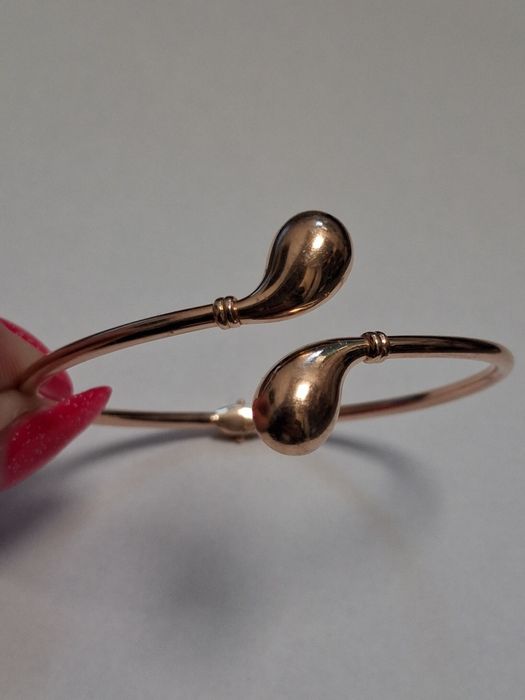 Браслет скоба золотой Жорсткий золотий браслет