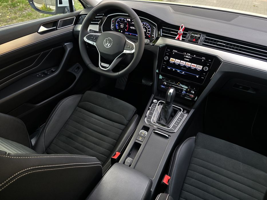 Volkswagen Passat B 8  2,0 tdi 200km 4Motion DSG, Salon Polska,